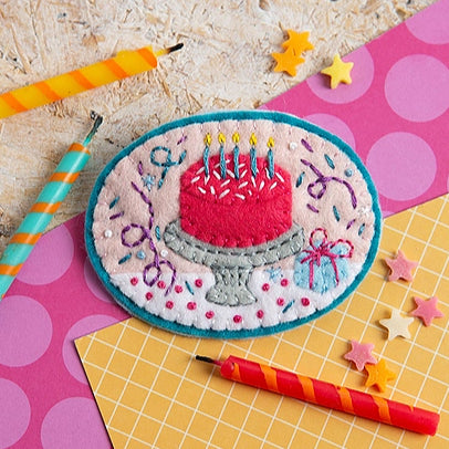 Happy Birthday  Felt Brooch Kit image 0