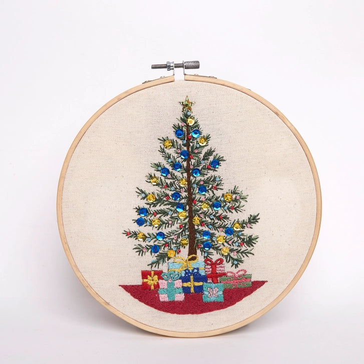 Christmas Tree Embroidery image 0