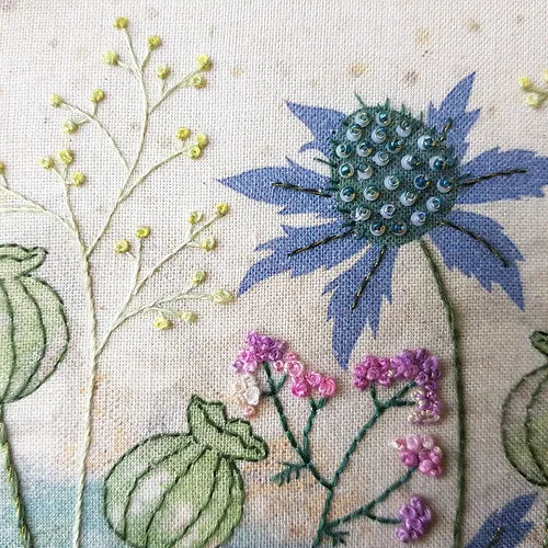 Sea Hollies Embroidery Kit image 2
