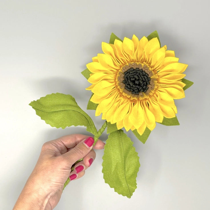 Sunflower Felt Kit image 0